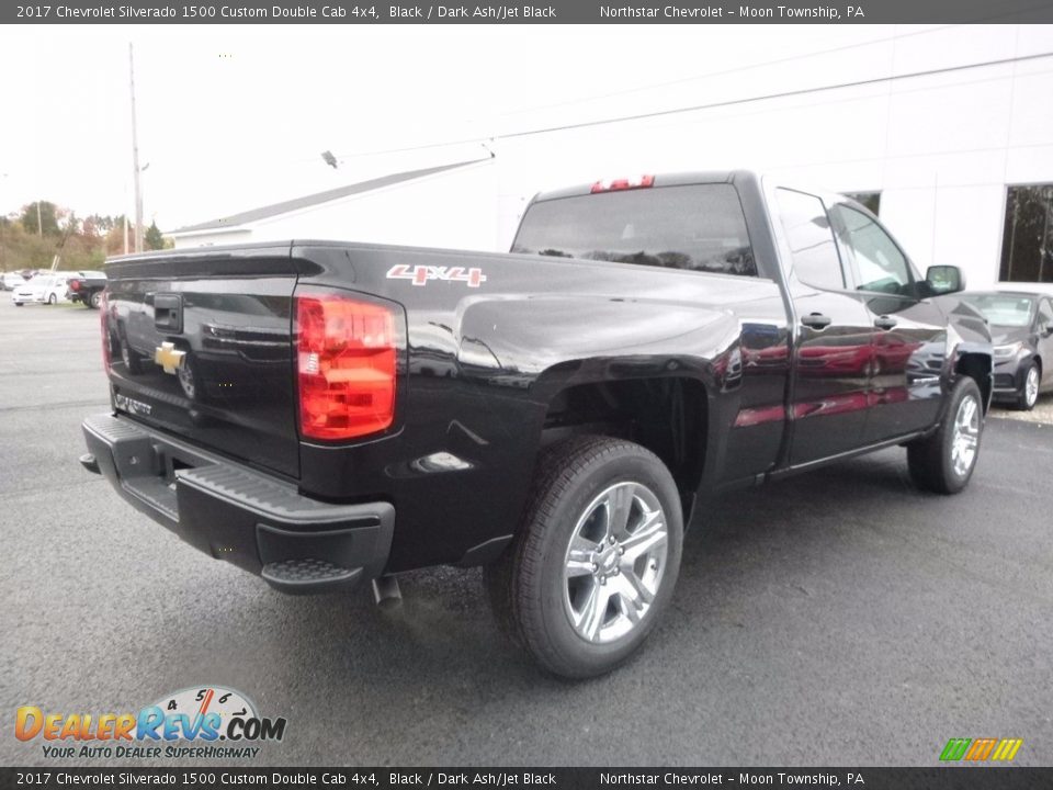 2017 Chevrolet Silverado 1500 Custom Double Cab 4x4 Black / Dark Ash/Jet Black Photo #6