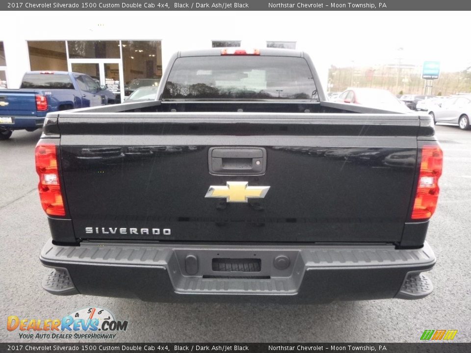 2017 Chevrolet Silverado 1500 Custom Double Cab 4x4 Black / Dark Ash/Jet Black Photo #7