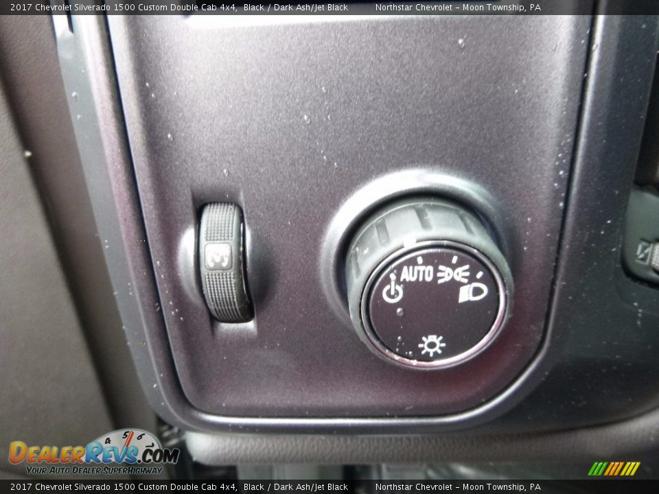 Controls of 2017 Chevrolet Silverado 1500 Custom Double Cab 4x4 Photo #17