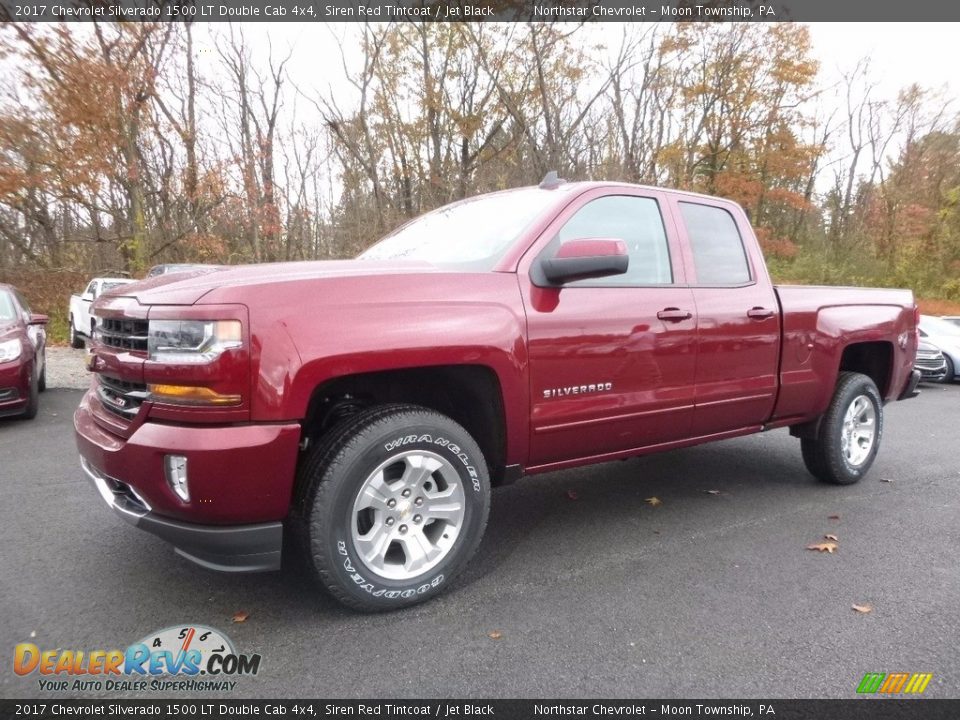 Front 3/4 View of 2017 Chevrolet Silverado 1500 LT Double Cab 4x4 Photo #1