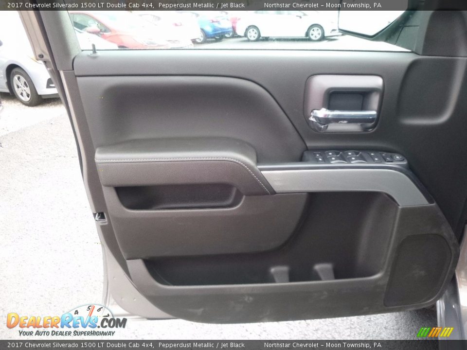 Door Panel of 2017 Chevrolet Silverado 1500 LT Double Cab 4x4 Photo #13