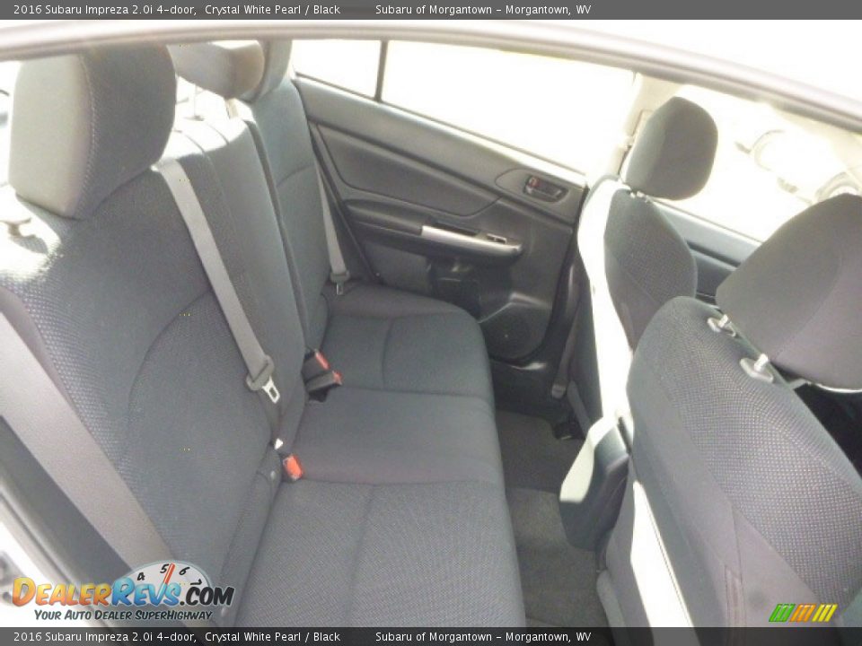 2016 Subaru Impreza 2.0i 4-door Crystal White Pearl / Black Photo #5