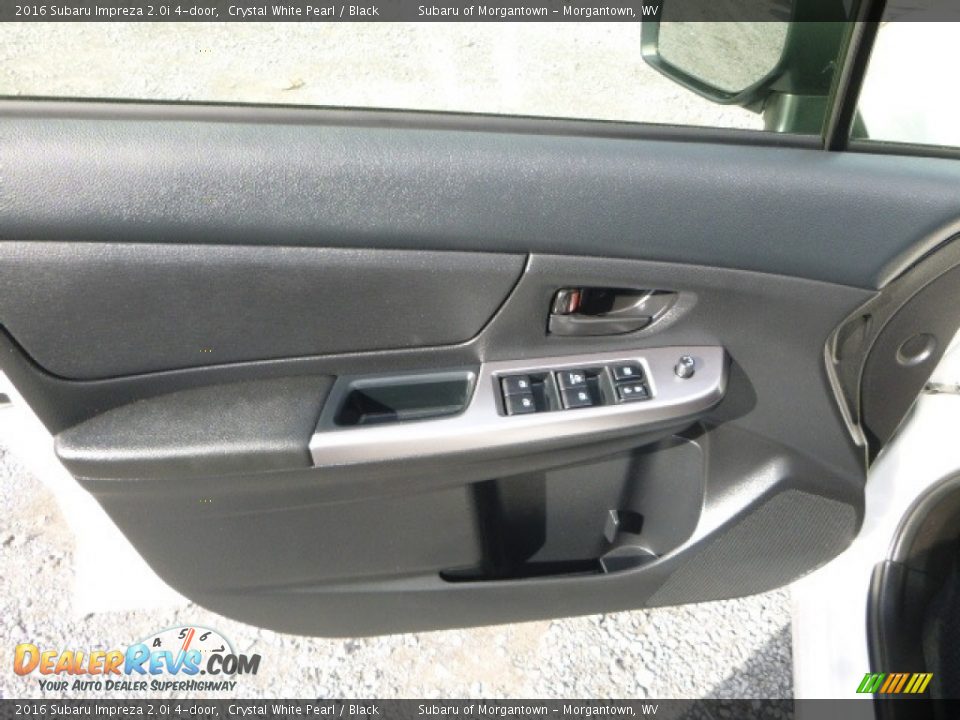 2016 Subaru Impreza 2.0i 4-door Crystal White Pearl / Black Photo #14