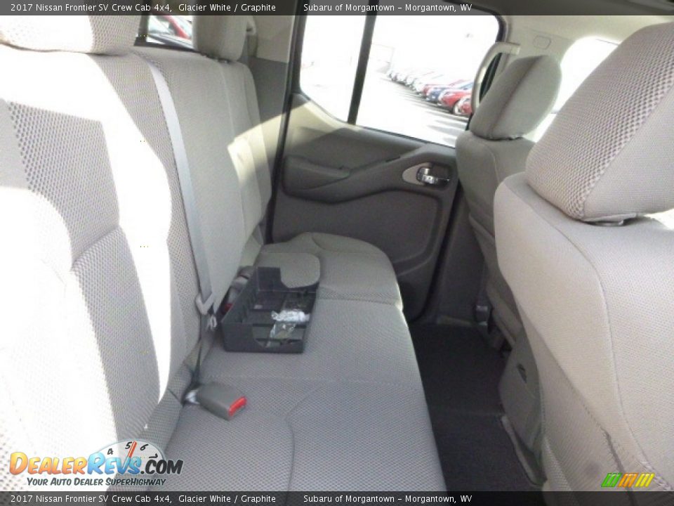 Rear Seat of 2017 Nissan Frontier SV Crew Cab 4x4 Photo #6