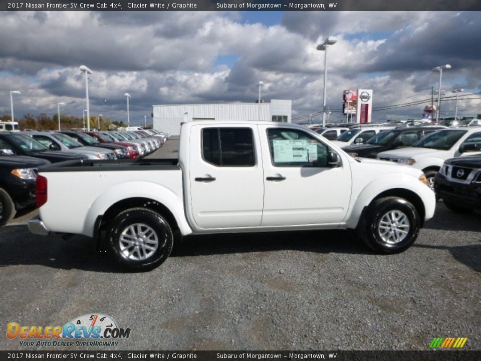 Glacier White 2017 Nissan Frontier SV Crew Cab 4x4 Photo #7