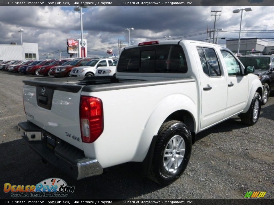 2017 Nissan Frontier SV Crew Cab 4x4 Glacier White / Graphite Photo #8