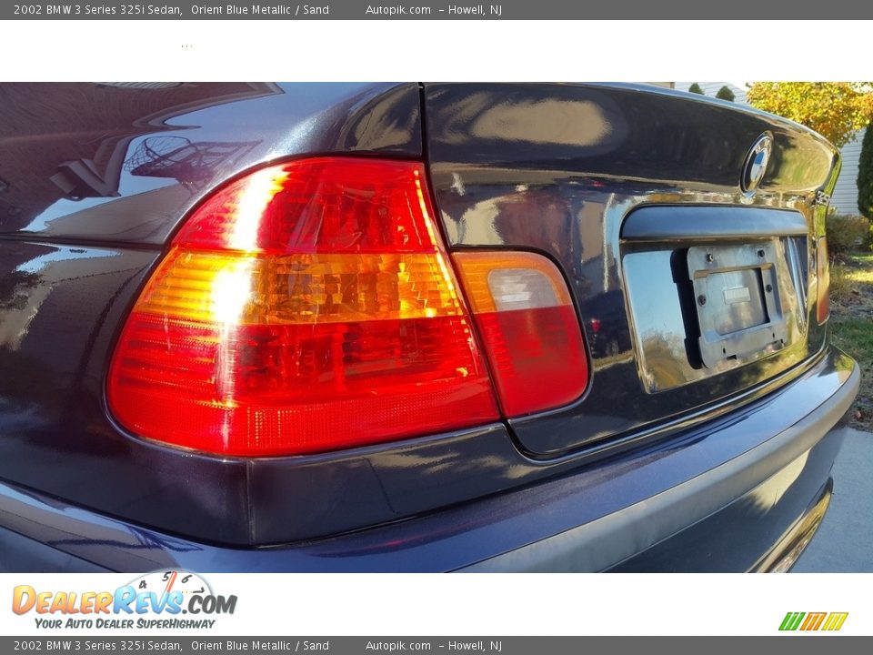 2002 BMW 3 Series 325i Sedan Orient Blue Metallic / Sand Photo #9