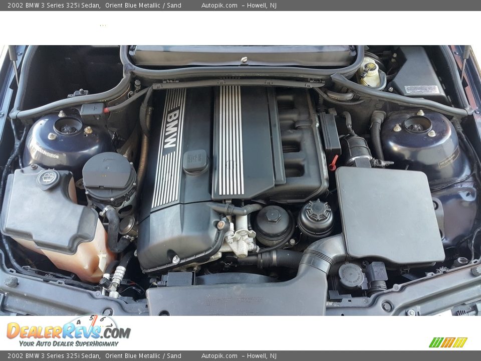 2002 BMW 3 Series 325i Sedan Orient Blue Metallic / Sand Photo #15