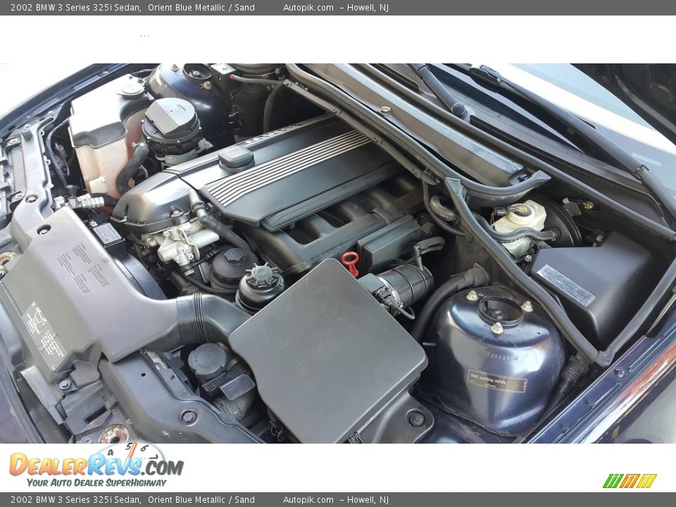 2002 BMW 3 Series 325i Sedan Orient Blue Metallic / Sand Photo #17