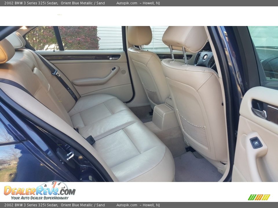 2002 BMW 3 Series 325i Sedan Orient Blue Metallic / Sand Photo #23