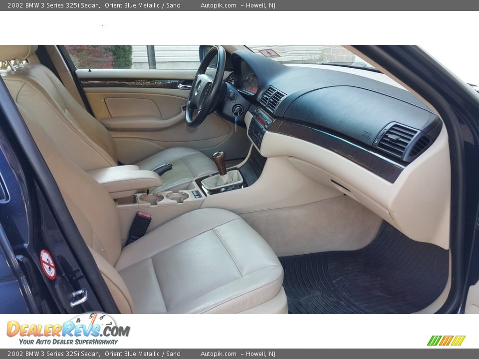 2002 BMW 3 Series 325i Sedan Orient Blue Metallic / Sand Photo #24