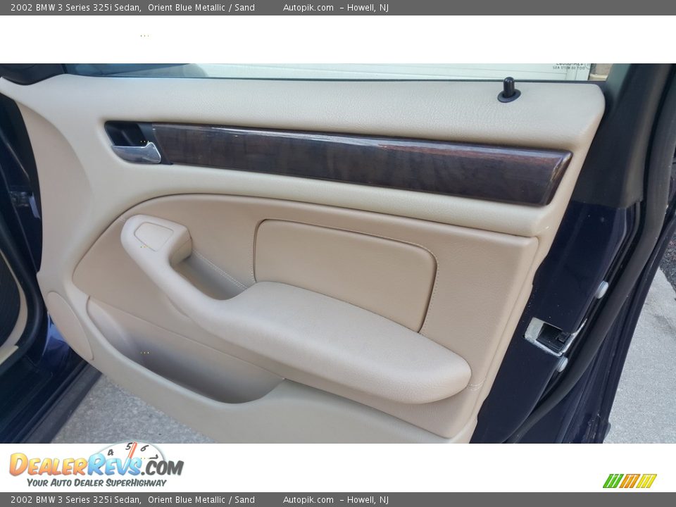 2002 BMW 3 Series 325i Sedan Orient Blue Metallic / Sand Photo #27