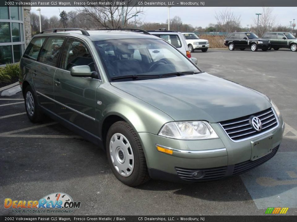 2002 Volkswagen Passat GLS Wagon Fresco Green Metallic / Black Photo #5