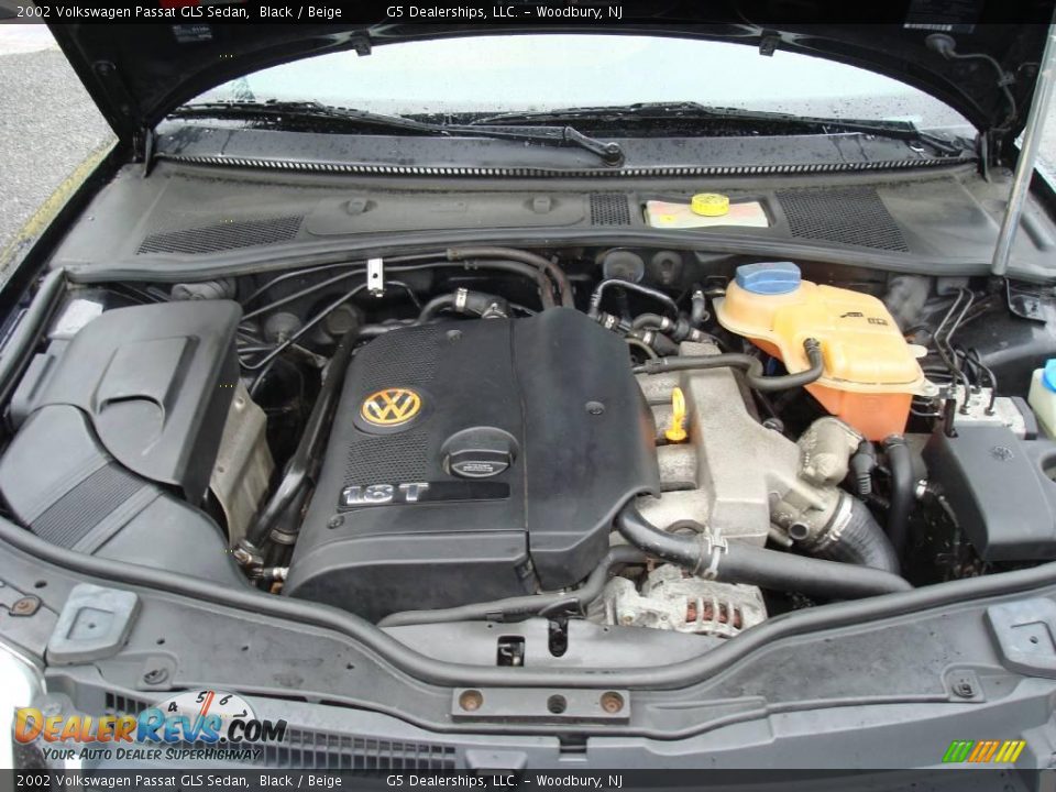 2002 Volkswagen Passat GLS Sedan Black / Beige Photo #17