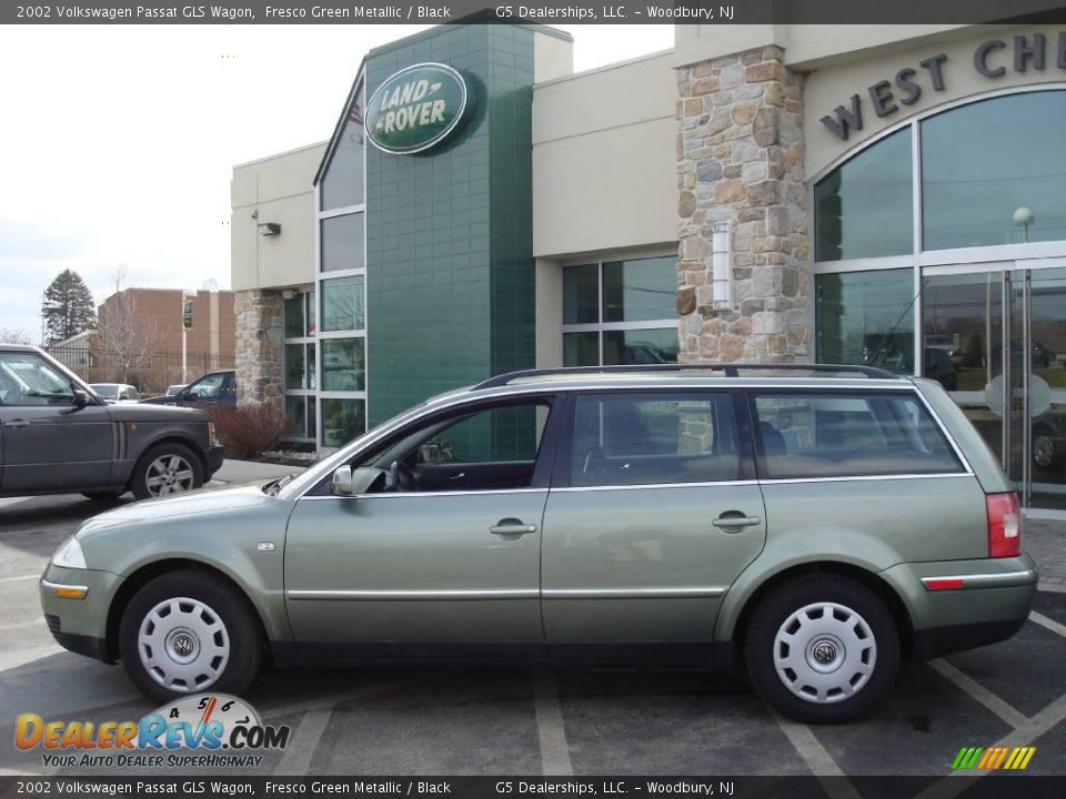 2002 Volkswagen Passat GLS Wagon Fresco Green Metallic / Black Photo #10