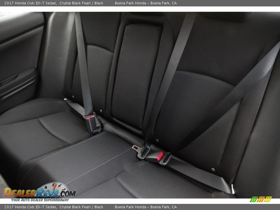 Rear Seat of 2017 Honda Civic EX-T Sedan Photo #15