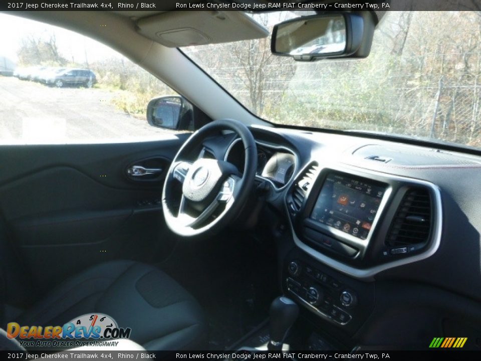 2017 Jeep Cherokee Trailhawk 4x4 Rhino / Black Photo #10
