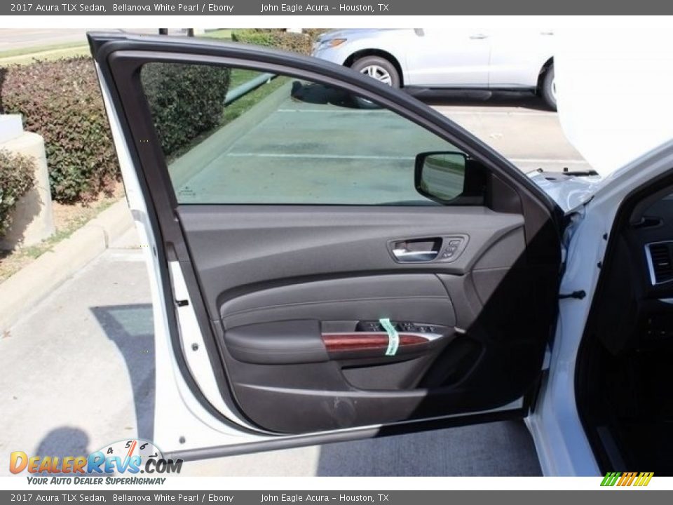 2017 Acura TLX Sedan Bellanova White Pearl / Ebony Photo #11