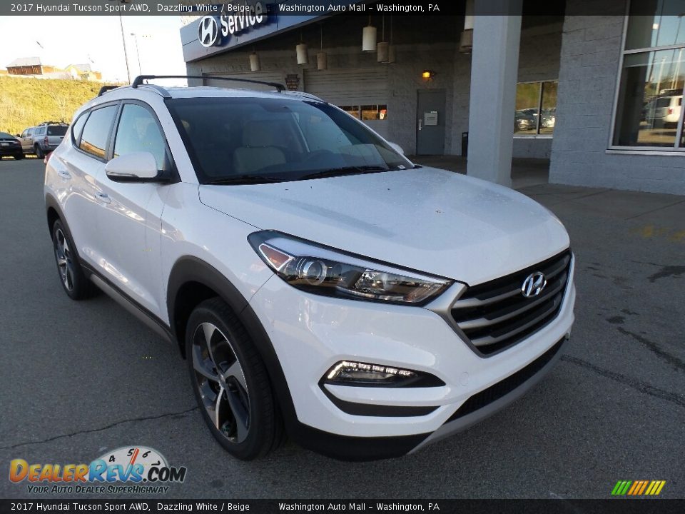 Front 3/4 View of 2017 Hyundai Tucson Sport AWD Photo #1