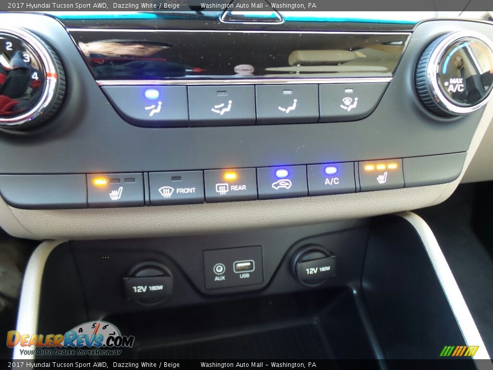 Controls of 2017 Hyundai Tucson Sport AWD Photo #29