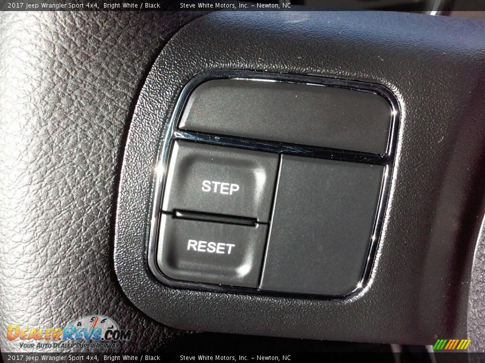 2017 Jeep Wrangler Sport 4x4 Bright White / Black Photo #14