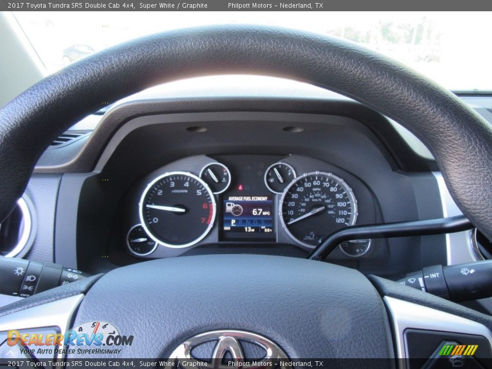 2017 Toyota Tundra SR5 Double Cab 4x4 Super White / Graphite Photo #33