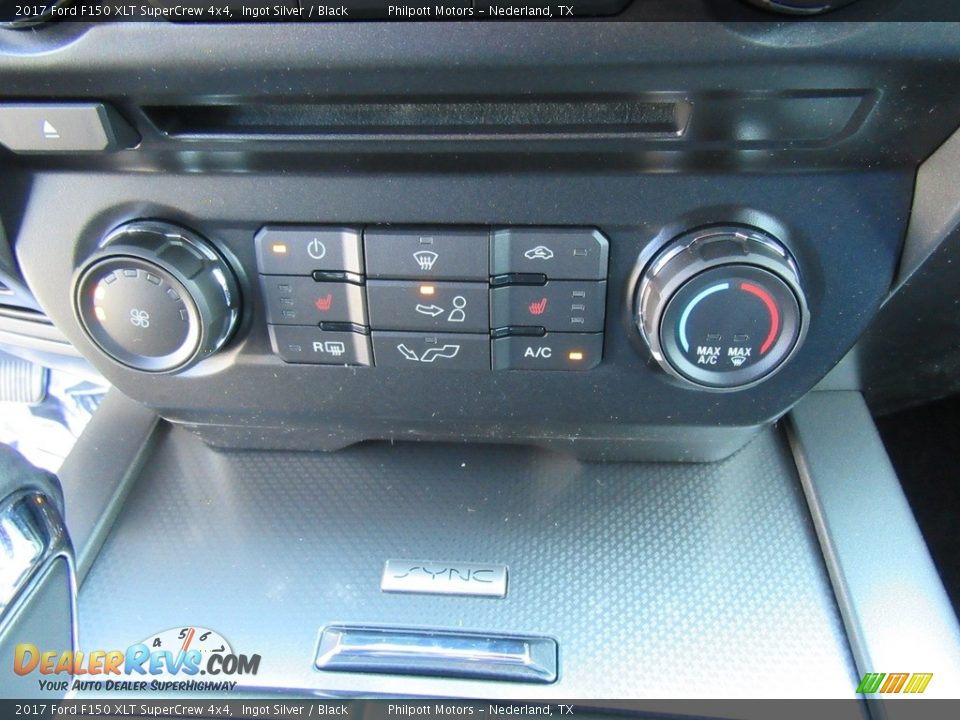 2017 Ford F150 XLT SuperCrew 4x4 Ingot Silver / Black Photo #30