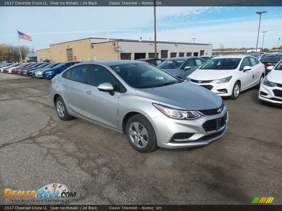 Front 3/4 View of 2017 Chevrolet Cruze LS Photo #3