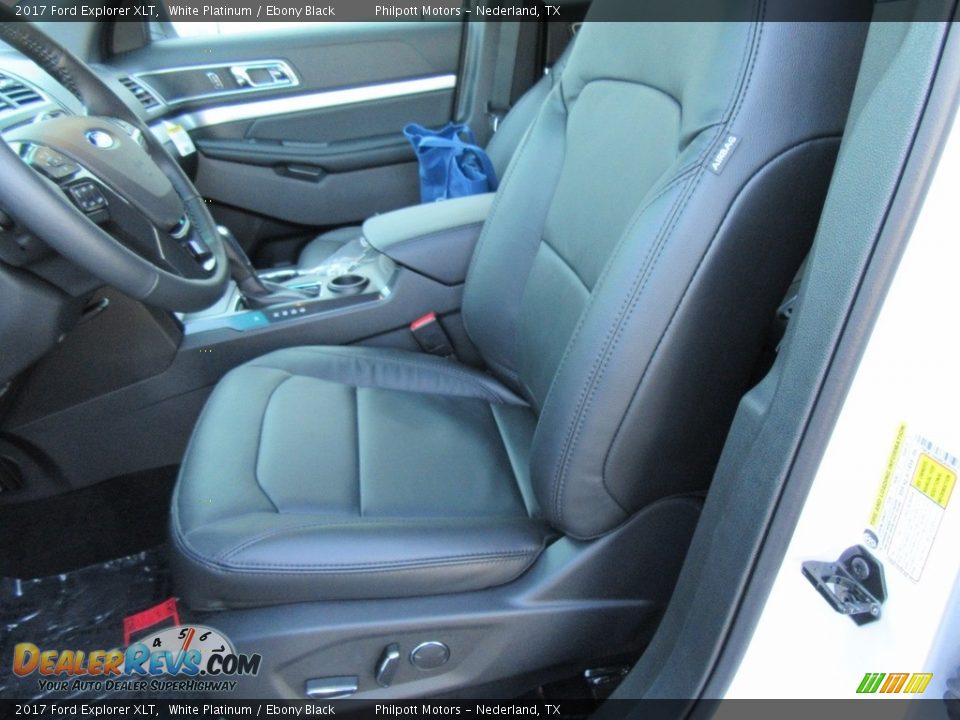 2017 Ford Explorer XLT White Platinum / Ebony Black Photo #23