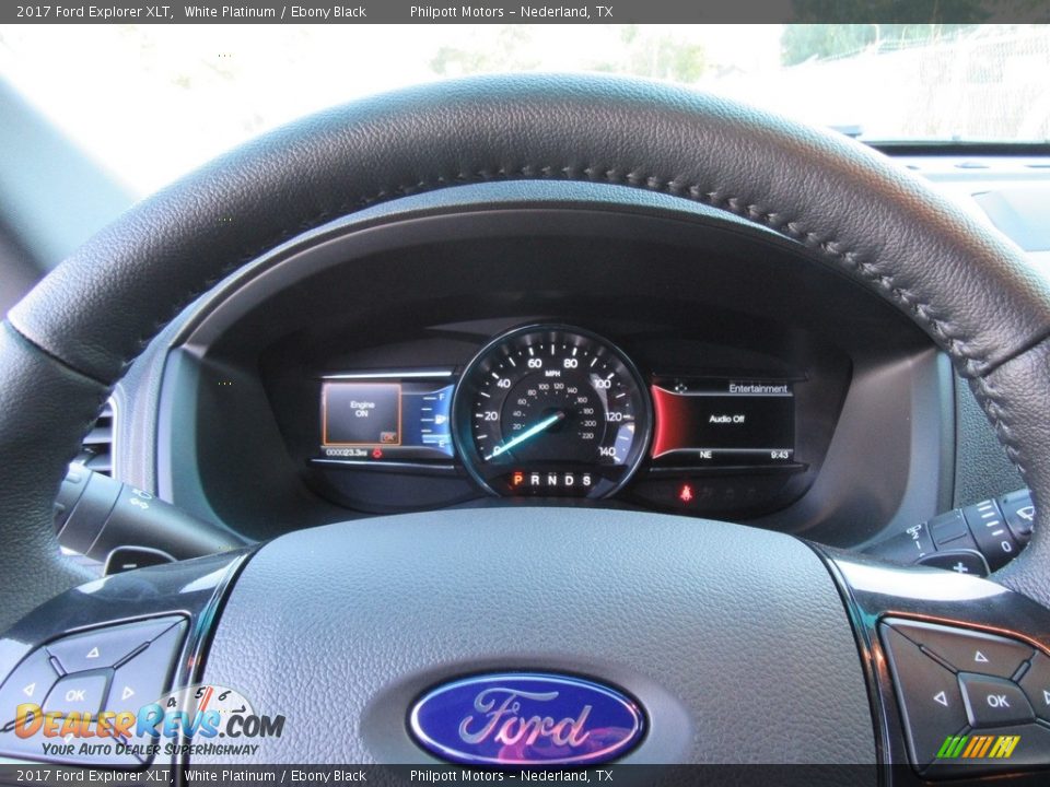 2017 Ford Explorer XLT White Platinum / Ebony Black Photo #32