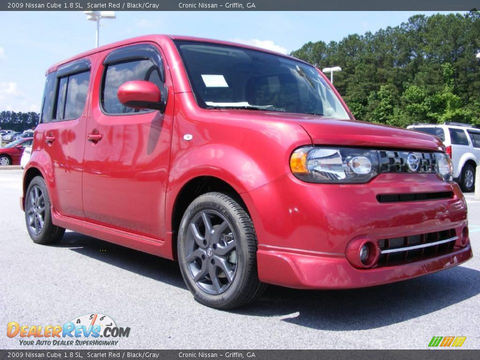 2009 Nissan Cube 1.8 SL Scarlet Red / Black/Gray Photo #4