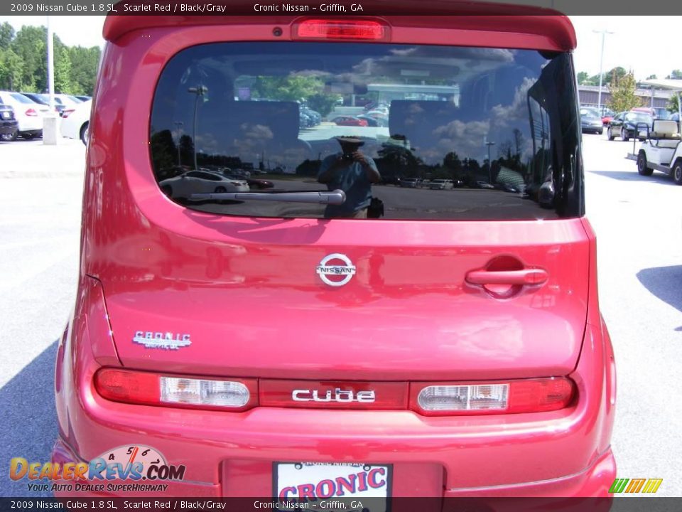 2009 Nissan Cube 1.8 SL Scarlet Red / Black/Gray Photo #7