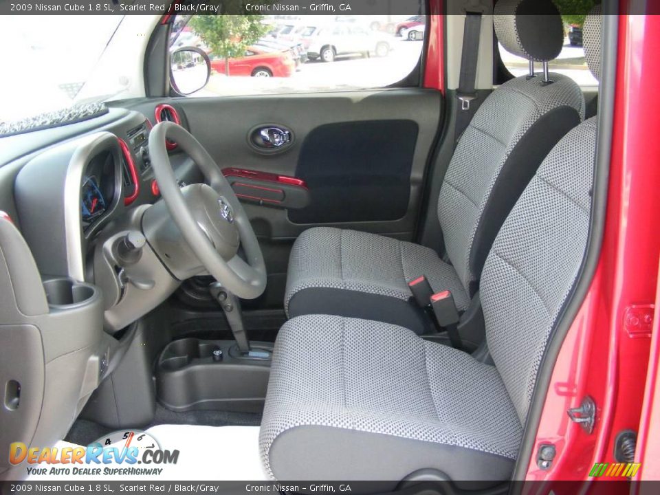 2009 Nissan Cube 1.8 SL Scarlet Red / Black/Gray Photo #10