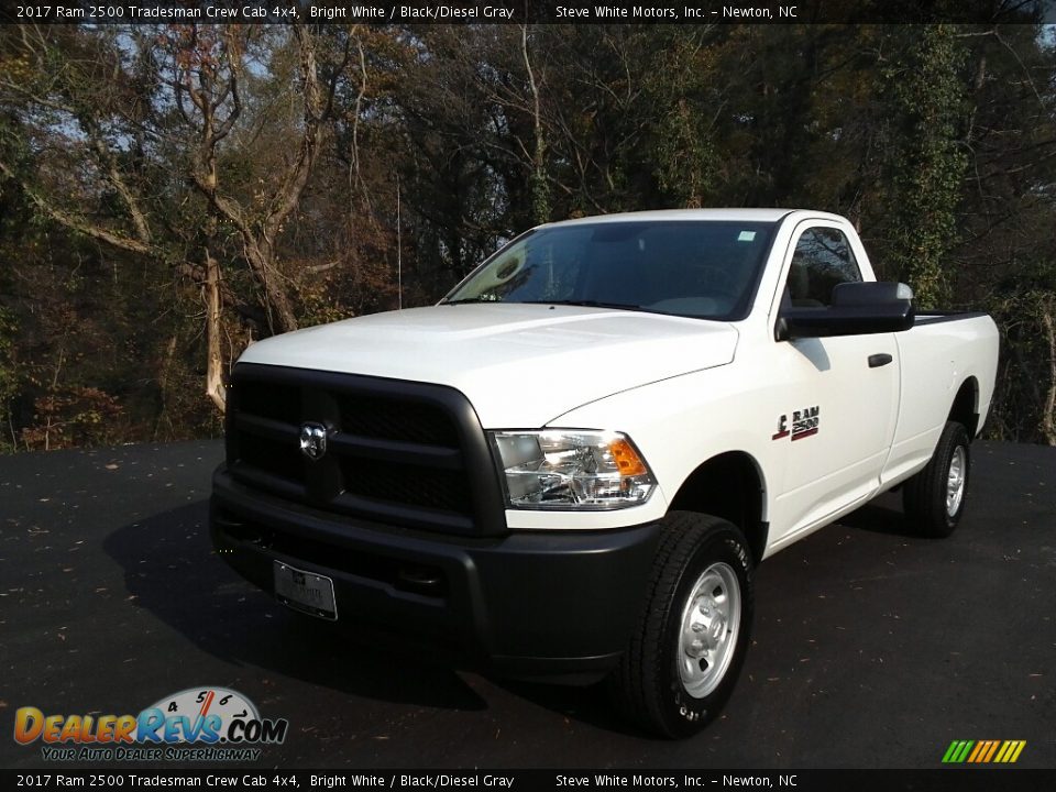 2017 Ram 2500 Tradesman Crew Cab 4x4 Bright White / Black/Diesel Gray Photo #20