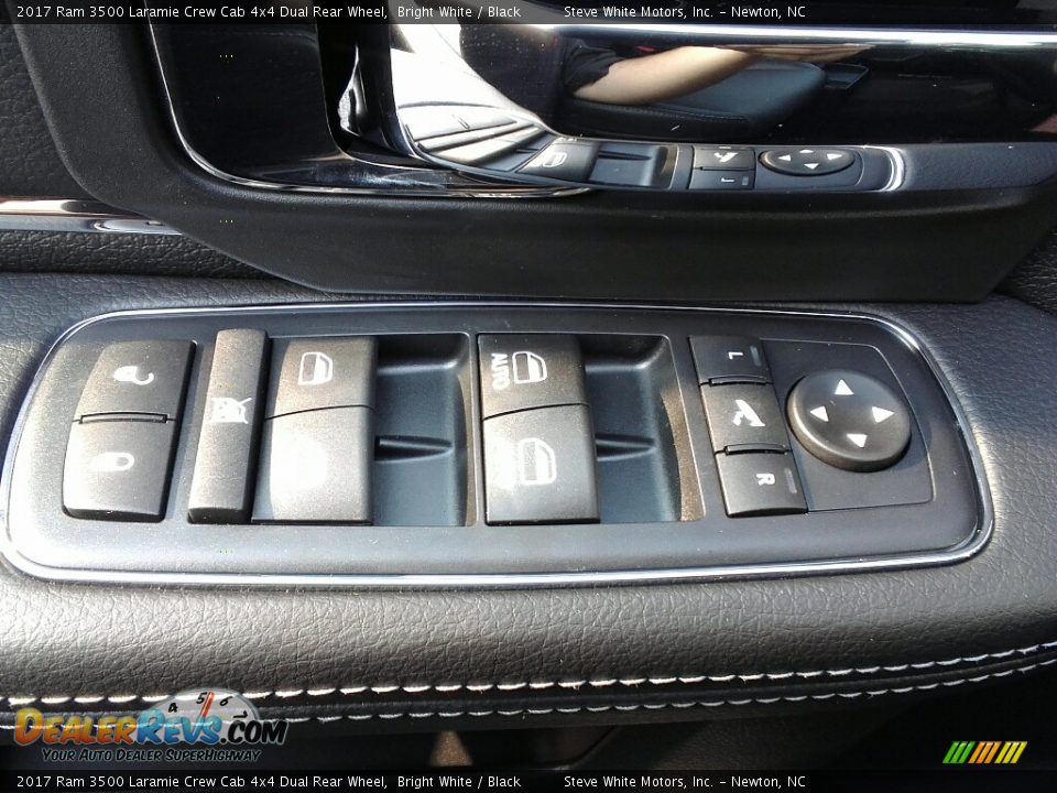 Controls of 2017 Ram 3500 Laramie Crew Cab 4x4 Dual Rear Wheel Photo #2