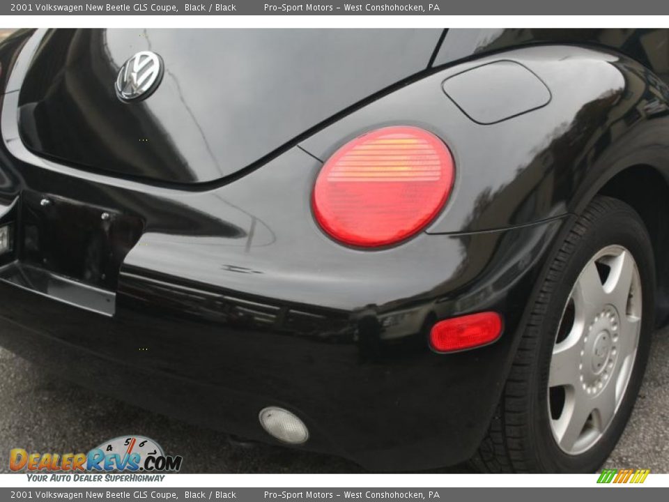 2001 Volkswagen New Beetle GLS Coupe Black / Black Photo #13
