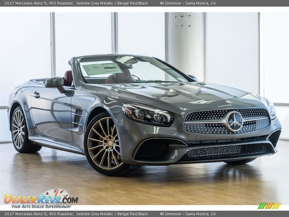 Front 3/4 View of 2017 Mercedes-Benz SL 450 Roadster Photo #12