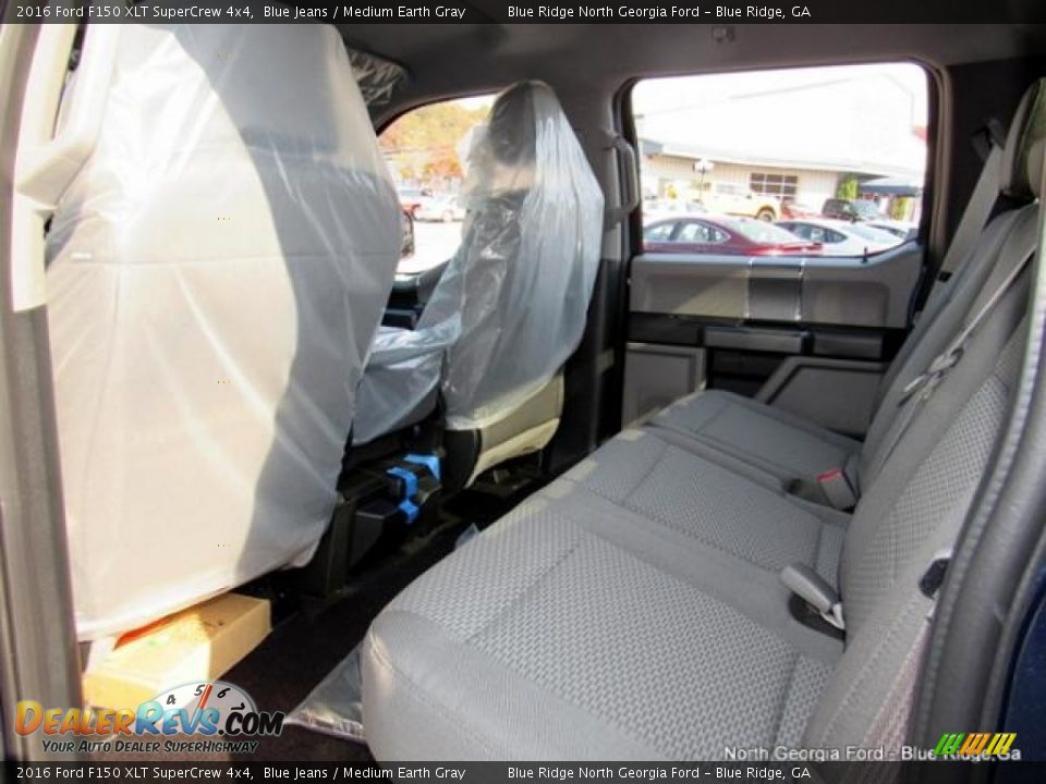 2016 Ford F150 XLT SuperCrew 4x4 Blue Jeans / Medium Earth Gray Photo #32