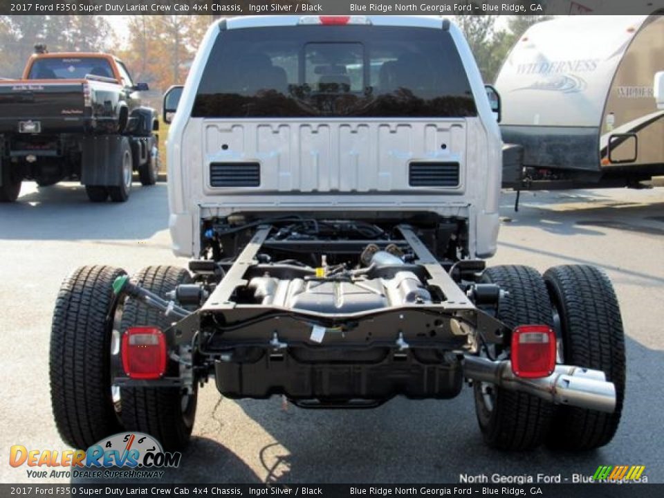 2017 Ford F350 Super Duty Lariat Crew Cab 4x4 Chassis Ingot Silver / Black Photo #4