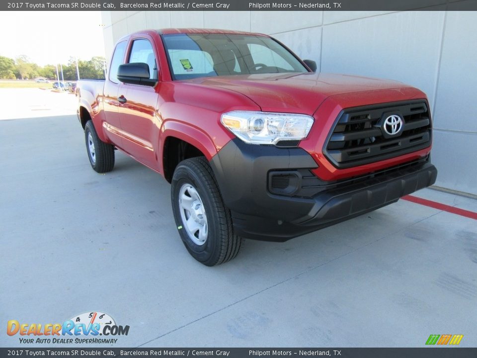 Front 3/4 View of 2017 Toyota Tacoma SR Double Cab Photo #1