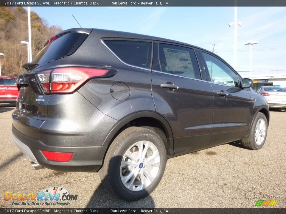 2017 Ford Escape SE 4WD Magnetic / Charcoal Black Photo #3