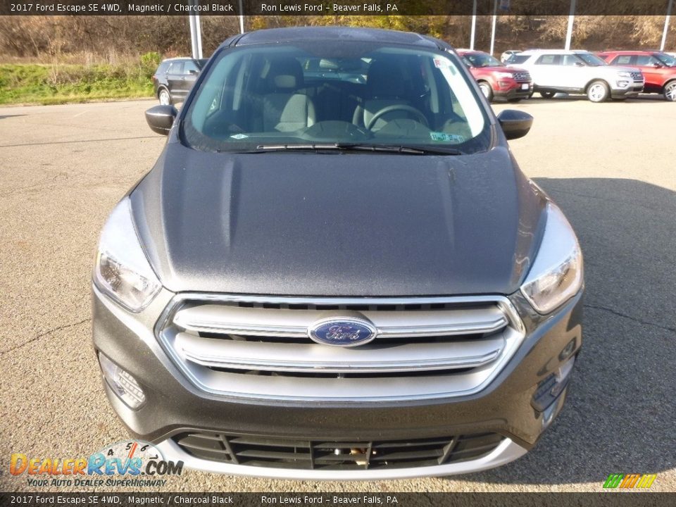 2017 Ford Escape SE 4WD Magnetic / Charcoal Black Photo #8