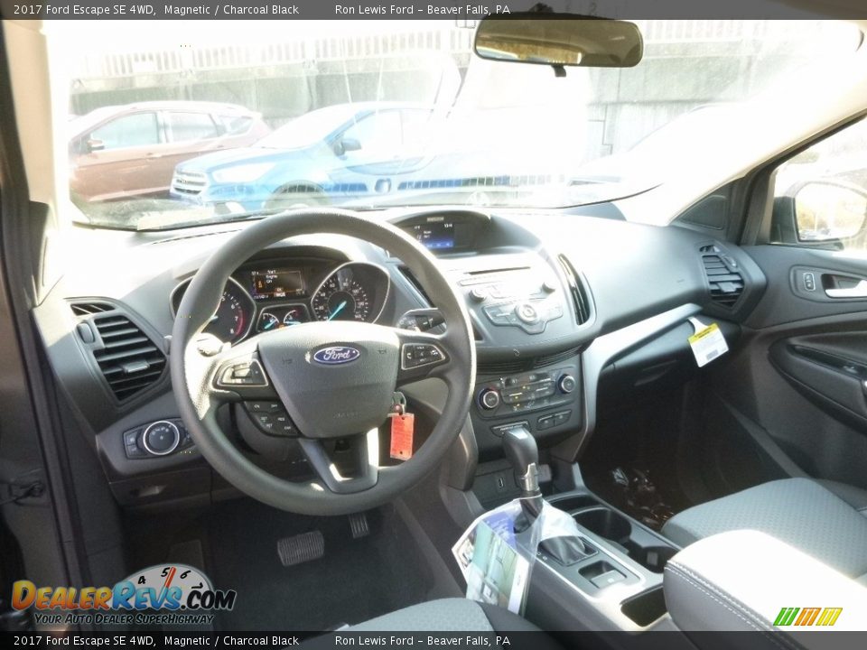 2017 Ford Escape SE 4WD Magnetic / Charcoal Black Photo #13
