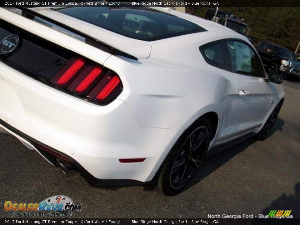 2017 Ford Mustang GT Premium Coupe Oxford White / Ebony Photo #32
