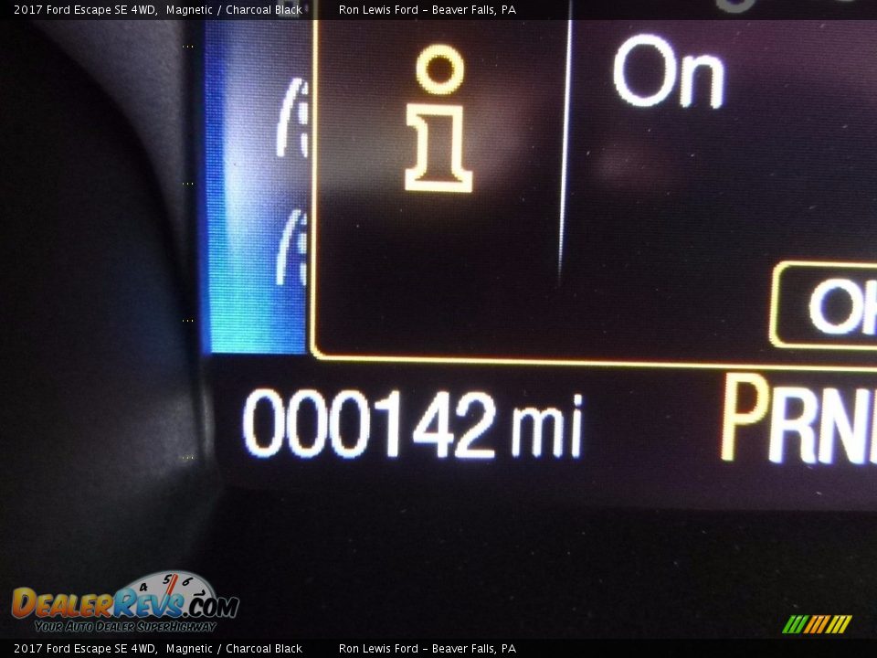 2017 Ford Escape SE 4WD Magnetic / Charcoal Black Photo #20