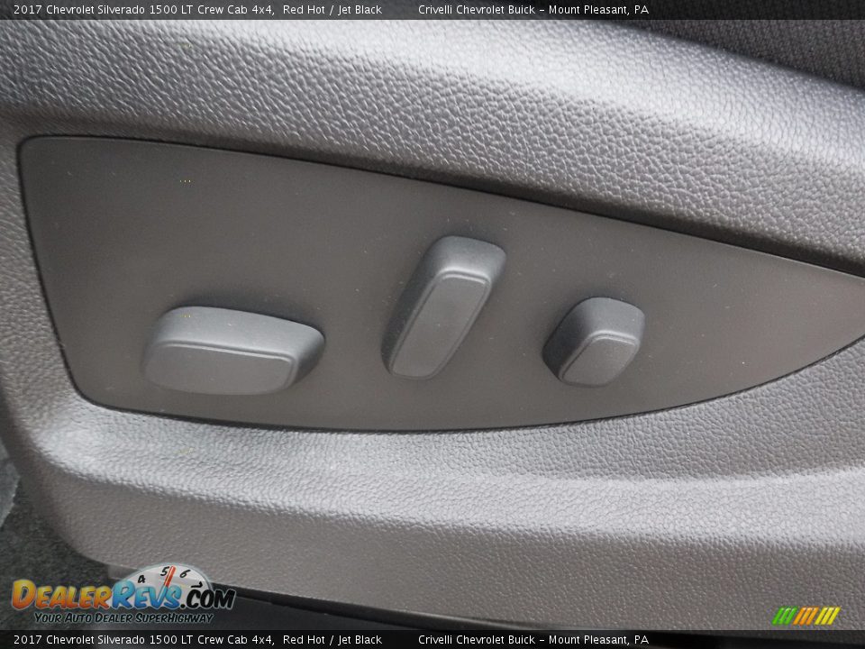 Controls of 2017 Chevrolet Silverado 1500 LT Crew Cab 4x4 Photo #13