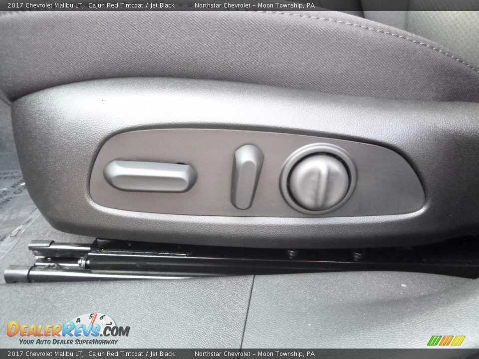 2017 Chevrolet Malibu LT Cajun Red Tintcoat / Jet Black Photo #15