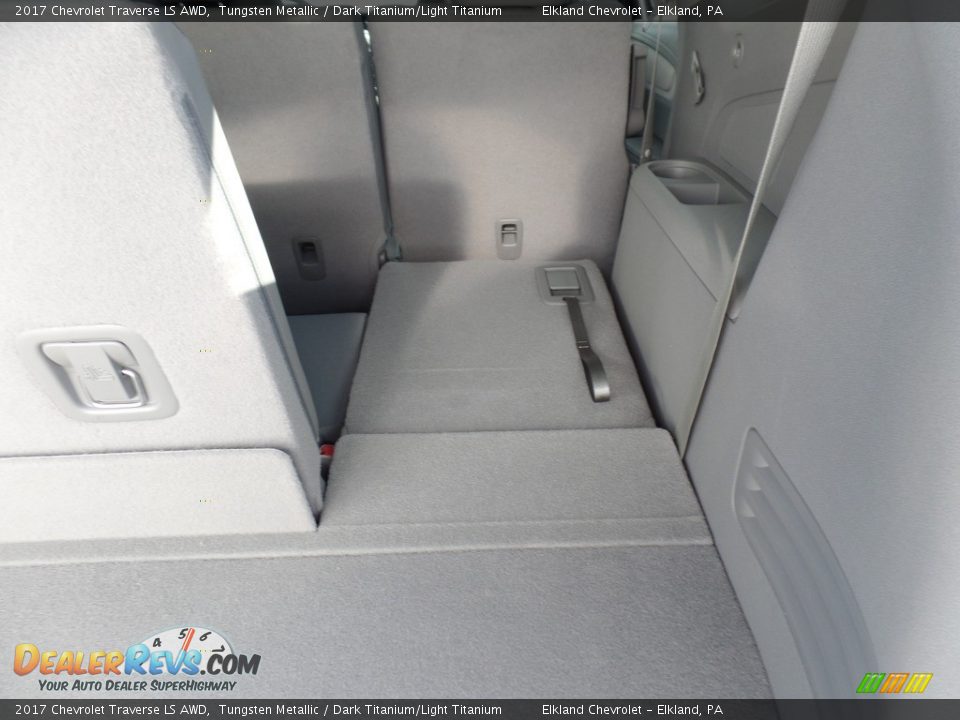 2017 Chevrolet Traverse LS AWD Tungsten Metallic / Dark Titanium/Light Titanium Photo #14