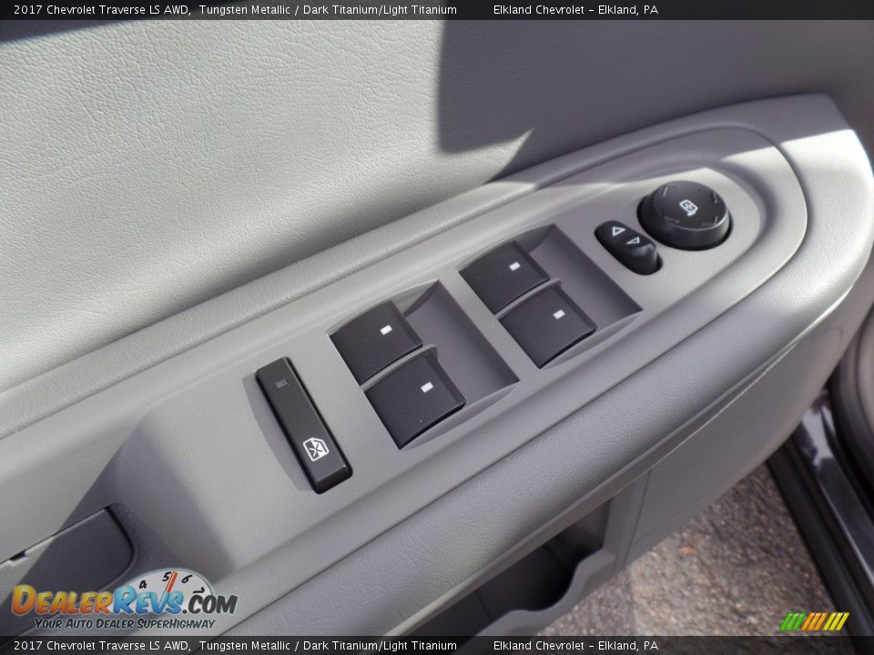 2017 Chevrolet Traverse LS AWD Tungsten Metallic / Dark Titanium/Light Titanium Photo #20
