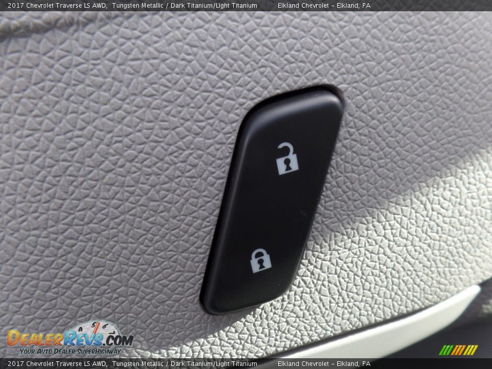 2017 Chevrolet Traverse LS AWD Tungsten Metallic / Dark Titanium/Light Titanium Photo #21